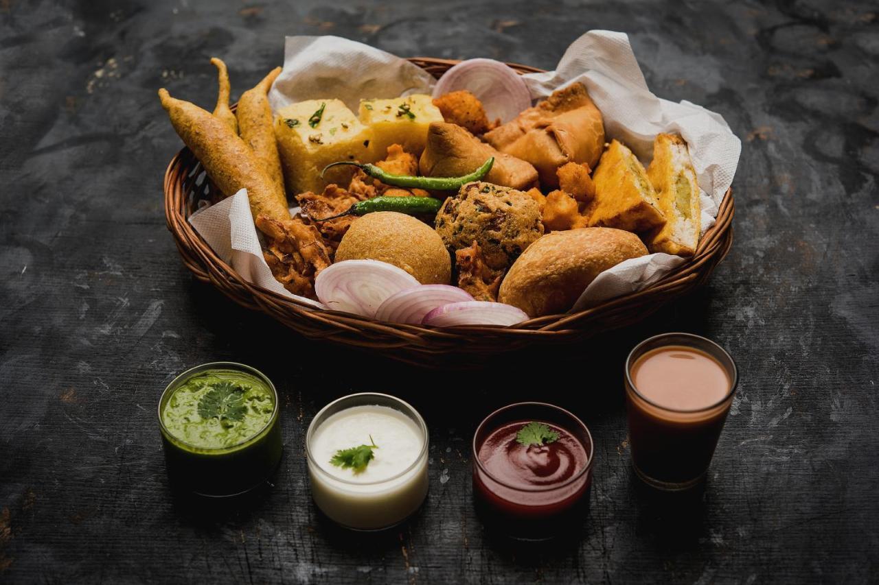 Hotel O Golf Stays Near Aravali Biodiversity Park Gurgaon Buitenkant foto