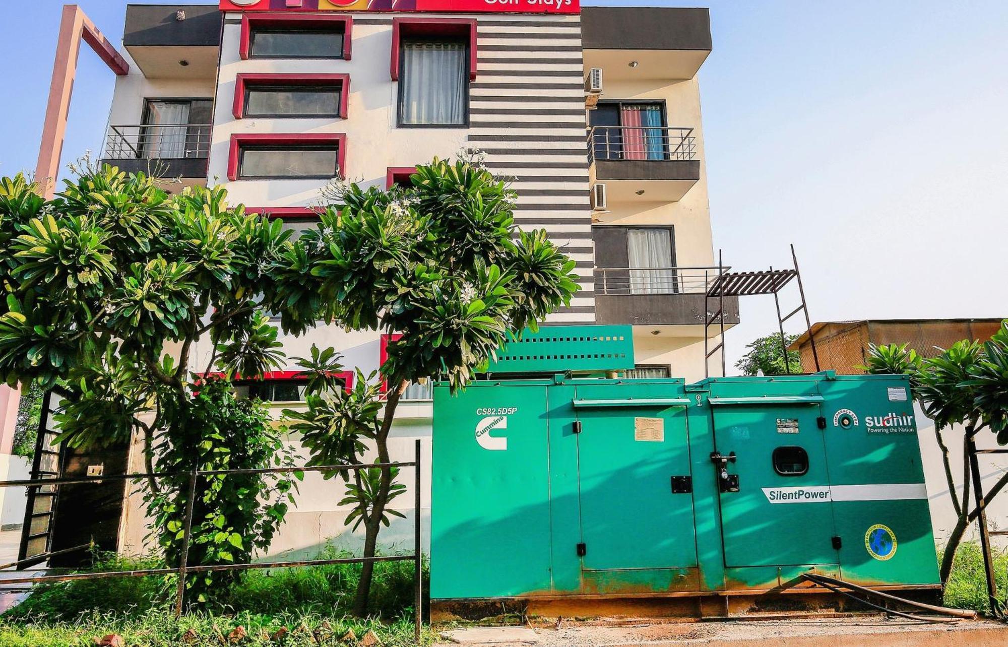 Hotel O Golf Stays Near Aravali Biodiversity Park Gurgaon Buitenkant foto