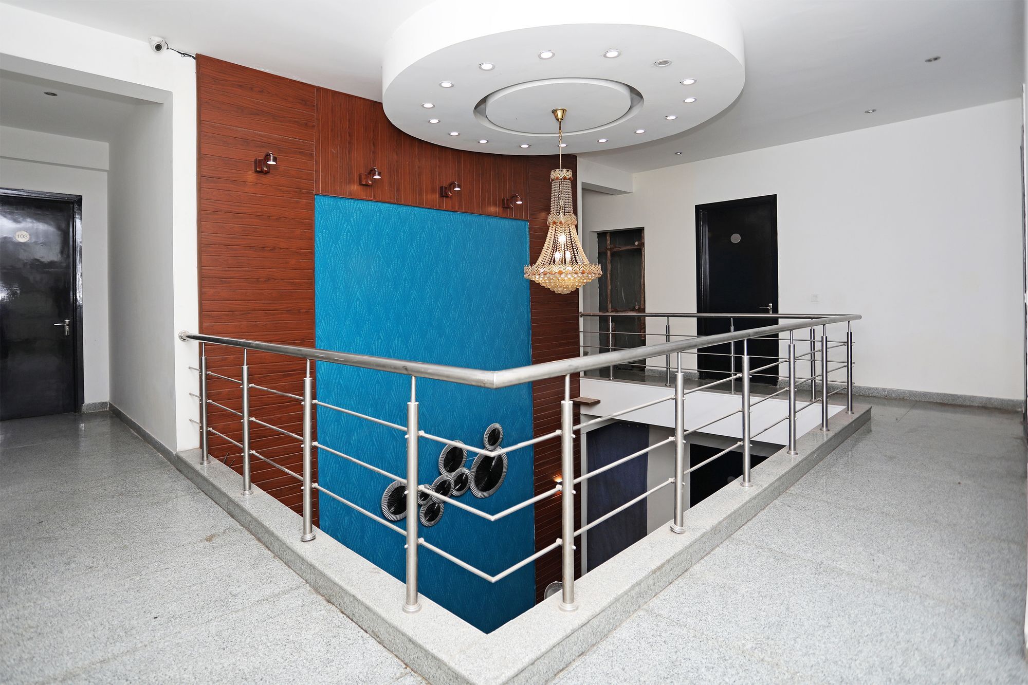 Hotel O Golf Stays Near Aravali Biodiversity Park Gurgaon Buitenkant foto